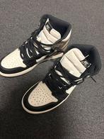 Jordan 1 Mocha High, Kleding | Heren, Schoenen, Bruin, Nike, Ophalen of Verzenden, Sneakers of Gympen