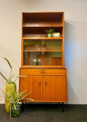 Midcentury design Formule wandkast vitrinekast jaren 60/70 beschikbaar voor biedingen