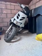 Aprilia sr50, Fietsen en Brommers, Scooters | Aprilia, Ophalen, Zo goed als nieuw, SR 50