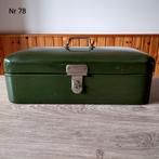 EMAILLE DONKER GROENE BROODTROMMEL MET GOUDEN BIES., Antiek en Kunst, Antiek | Emaille, Ophalen of Verzenden