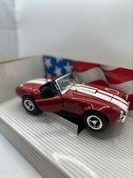 American Muscle Shelby Cobra 427 1:18 rood/wit, Hobby en Vrije tijd, Modelauto's | 1:18, Verzenden, Zo goed als nieuw, Overige merken