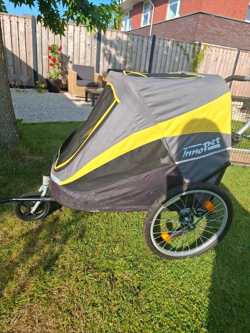 InnoPet hondenfietskar  95 cm diep, 60 cm breed en 75 hoog, Fietsen en Brommers, Fietsaccessoires | Aanhangers en Karren, Zo goed als nieuw