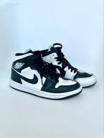 Nike air 1 mid split black white jordan, Kleding | Dames, Schoenen, Ophalen of Verzenden, Zo goed als nieuw, Sneakers of Gympen