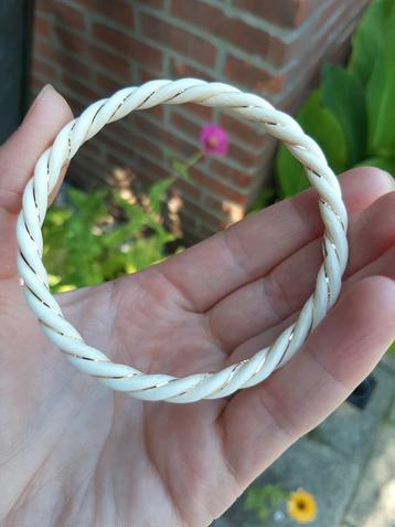 Armband Met 14 Karaat Goud beschikbaar voor biedingen