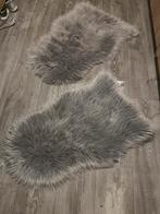 2 imitatie vachtjes samen, Ophalen of Verzenden, Zo goed als nieuw, Rechthoekig, 50 tot 100 cm