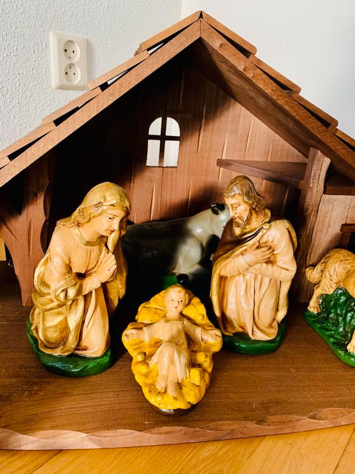 Complete Kerstgroep - 21 Delig - Handbeschilderd - Puntgaaf, Antiek en Kunst, Antiek | Religie, Ophalen