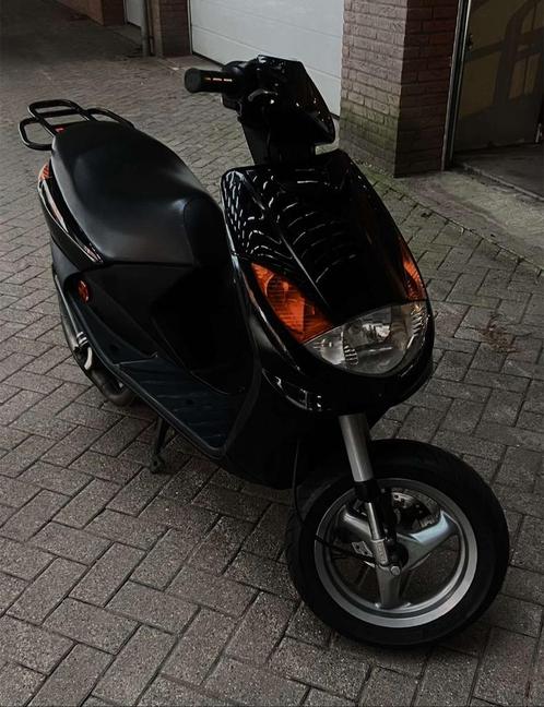 Peugeot vivacity 70cc, Fietsen en Brommers, Scooters | Peugeot, Nieuw, Vivacity, Maximaal 25 km/u, Tweetakt, Ophalen