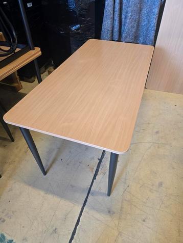 Tafel 160x80 beschikbaar voor biedingen
