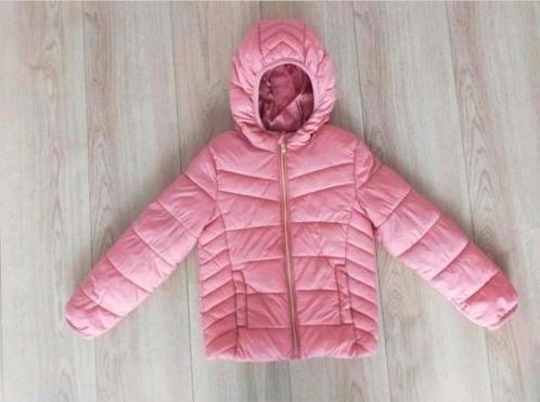 Heerlijk licht roze tussenjasje van C&A! Maat 122, Kinderen en Baby's, Kinderkleding | Maat 122, Gebruikt, Meisje, Jas, Ophalen of Verzenden
