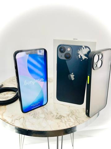iPhone 13 Midnight 128GB beschikbaar voor biedingen