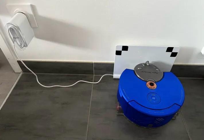 Dyson 360 Heurist Robotstofzuiger – Compleet & In Topstaat!, Witgoed en Apparatuur, Stofzuigers, Zo goed als nieuw, Robotstofzuiger