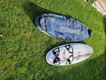 Surfplank HTS SR69 beschikbaar voor biedingen