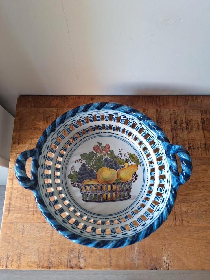 Makkum Tichelaar Fruitschaal Handgeschilderd, Antiek en Kunst, Antiek | Keramiek en Aardewerk, Ophalen of Verzenden