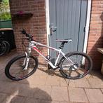 Mooie Giant Reval maat M., Fietsen en Brommers, Ophalen, 28 inch, Giant, Zo goed als nieuw
