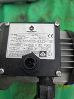 Bubbelbad/ jaccuzi  motorpomp, Tuin en Terras, Bubbelbaden en Hottubs, Ophalen of Verzenden