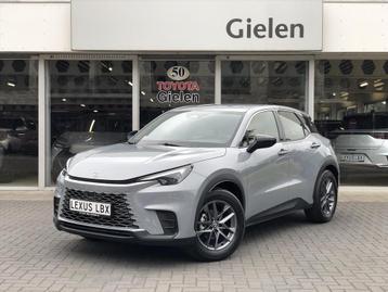 Lexus Lbx 1.5 Comfort & Safety Pack | Dodehoekherkenning, Pa beschikbaar voor biedingen