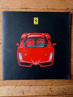 Ferrari Enzo persmap - 2002, Ophalen of Verzenden, Zo goed als nieuw, Ferrari