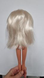 Blonde oude Barbie met gratis outfit jurk, Gebruikt, Ophalen of Verzenden