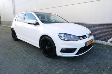 Volkswagen Golf 1.4 TSI 150 PK ACT R-LINE XENON,TREKHAAK,PAN beschikbaar voor biedingen