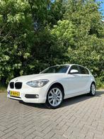 BMW 1-Serie 114I 75KW 5-DR 2014 Wit, Auto's, 1-Serie, 65 €/maand, Zwart, 4 cilinders