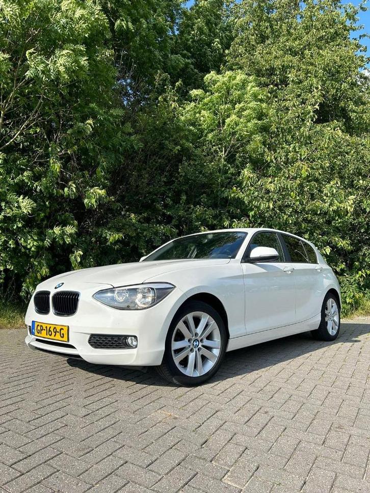 BMW 1-Serie 114I 75KW 5-DR 2014 Wit, Auto's, BMW, Particulier, 1-Serie, ABS, Airbags, Airconditioning, Bluetooth, Boordcomputer