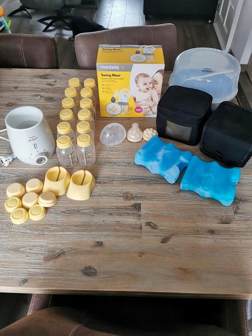 Medela swing maxi dubbele elektrische kolf Feb. 2024 + acc., Kinderen en Baby's, Babyvoeding en Toebehoren, Zo goed als nieuw