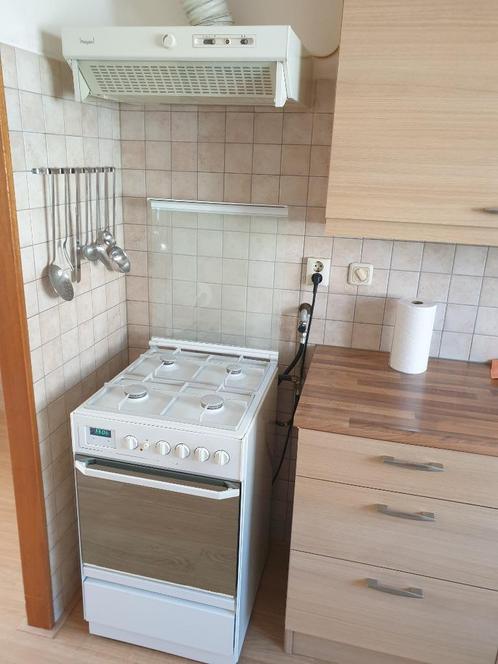 Pelgrim gasfornuis/elektrische oven wit, Witgoed en Apparatuur, Fornuizen, Gebruikt, Vrijstaand, Gas, 4 kookzones, 85 tot 90 cm