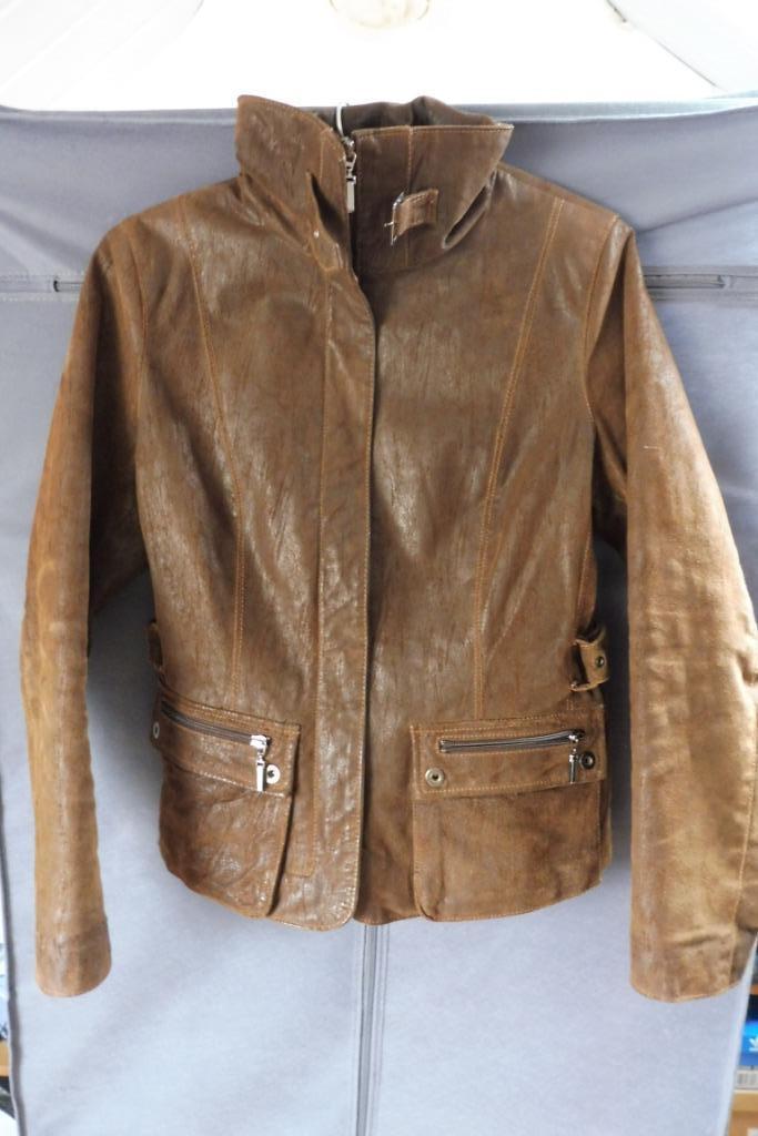 Bruin leren jasje jack met opstaande kraag maat 38 maat M, Kleding | Dames, Jasjes, Kostuums en Pakken, Zo goed als nieuw, Maat 38/40 (M)