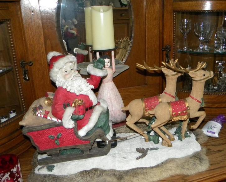 KERSTMAN BEELD, IN ARRESLEE MET RENDIEREN, ZWAAR, KERSTBEELD, Diversen, Kerst, Gebruikt, Ophalen of Verzenden