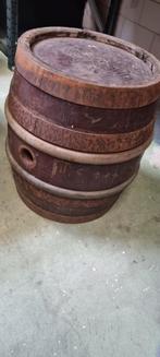 Houten vat ton vintage. Hout en staal, Ophalen