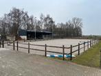 Rijbak omheining, Dieren en Toebehoren