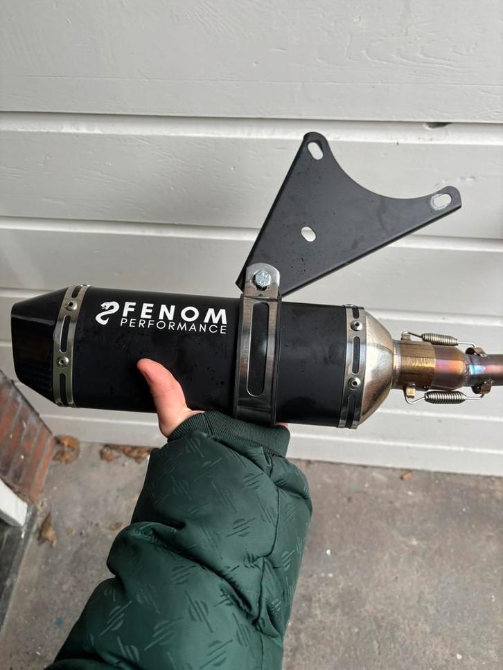 Zip fenom uitlaat 4t 2v, Fietsen en Brommers, Brommers | Tuning en Styling, Nieuw, Ophalen