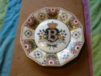 Mooi gedecoreerd wandbord met een B in het midden, Antiek en Kunst, Ophalen of Verzenden