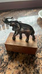 Verzilverde olifant op sokkel (WNF), Ophalen of Verzenden