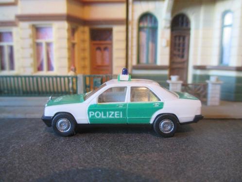 Mercedes Benz W201 190 E - Herpa Polizei / Politie, Hobby en Vrije tijd, Modelauto's | 1:87, Zo goed als nieuw, Auto, Herpa, Ophalen of Verzenden