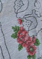 BIJNA GRATIS! Tafelkleed vitrage stof bloem 140x185 (AL26), Ophalen of Verzenden, Gebruikt, Rechthoek