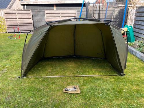 Sonik axs brolly / Bivvy, Watersport en Boten, Hengelsport | Karpervissen, Gebruikt, Overige typen, Ophalen of Verzenden