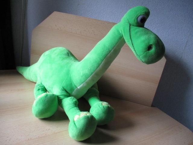 Disney The Good Dinosaur Arlo pluche  50cm  Nicotoy, Verzamelen, Ophalen of Verzenden, Overige figuren, Zo goed als nieuw, Beeldje of Figuurtje
