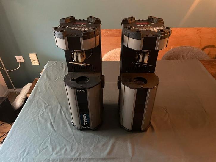 2x Martin Mania SCX700 EU Scanners - Disco Licht, Muziek en Instrumenten, Licht en Laser, Gebruikt, Licht, Geluidgestuurd, Ophalen