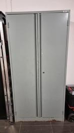 Metalen garagekast / archiefkast, Huis en Inrichting, Kasten | Roldeurkasten en Archiefkasten, Ophalen, Gebruikt, 100 tot 150 cm