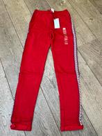 Nieuwe HEMA joggingbroek rood met label 146-152, Broek, Meisje, Nieuw, Ophalen of Verzenden