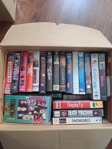 VHS Video bandjes nog in topstaat 5 dozen vol. 364 stuks beschikbaar voor biedingen