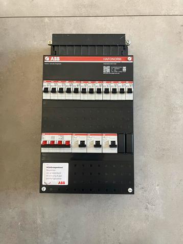 Abb 3 fase meterkast met 12 geoepen, complete groepenkast beschikbaar voor biedingen