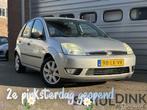 Ford Fiesta 1.4-16V Ghia AUTOMAAT|TREKHAAK|AIRCO|ELEKTRISCHE, Auto's, Ford, 15 km/l, Gebruikt, Huisgarantie, 4 cilinders