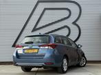 Toyota Auris Touring Sports 1.8 Hybrid Aspiration 2e Eigenaa, Auto's, Toyota, Gebruikt, Euro 6, Blauw, Hybride Elektrisch/Benzine