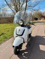 Scooter AGM Retro wit, geel kenteken, Ophalen, Gebruikt, Overige modellen, Maximaal 45 km/u