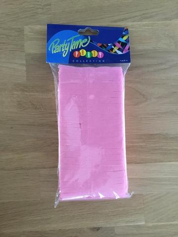 Crêpe slinger / draaiguirlande roze - 6 m | kinderfeestje beschikbaar voor biedingen
