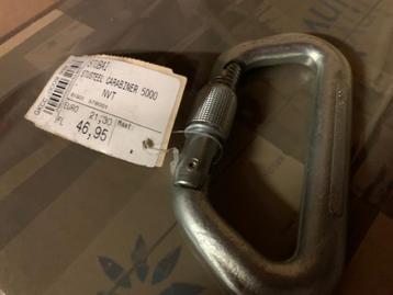 Stubai klimsport, nieuwe supersterke stalen karabiner beschikbaar voor biedingen