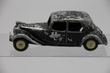 Dinky Toys Citroen Traction # 24N 1e Versie beschikbaar voor biedingen