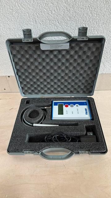 Tiede FSM 2 magneetveldmeter (AC en DC velden) beschikbaar voor biedingen